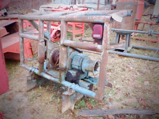 BRADEN Chain Drive Winch, with headache rack