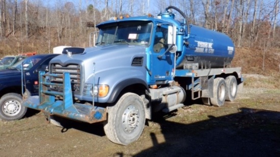 2005 MACK Model CV713 Granite Tandem Axle Water Truck, VIN# 1M2AG11CX5M0176