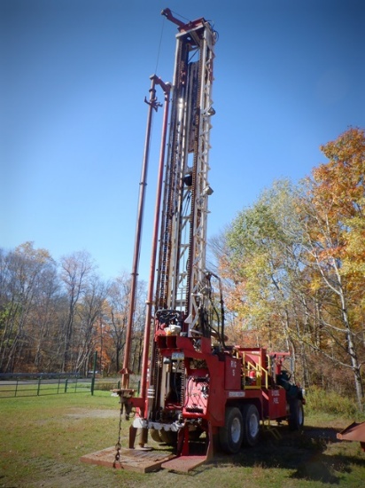 1977 CHICAGO PNEUMATIC Model 7000 Top Head Drive Rotary Drilling Rig s/n 97