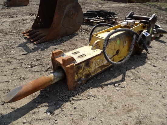 (GIL-038) 2014 MAGNUM Model RHB3256BA Hydraulic Demolition Hammer, s/n 325H