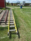 40' Fiberglass Extension Ladder