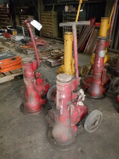 (2) DUFF NORTON 35 Ton Pneumatic Hydraulic Jacks