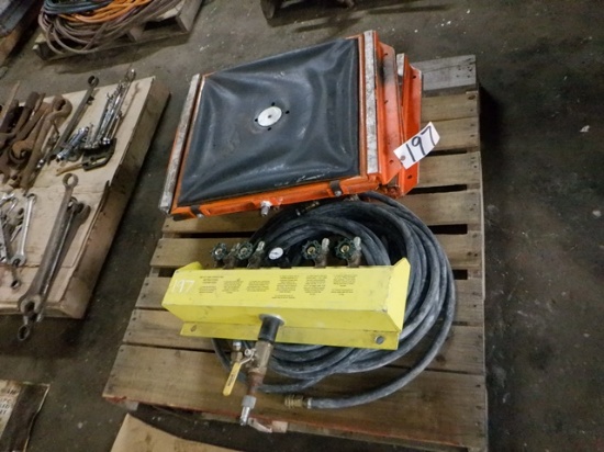 (4) ACC Pneumatic Lift Bags, with manifold
