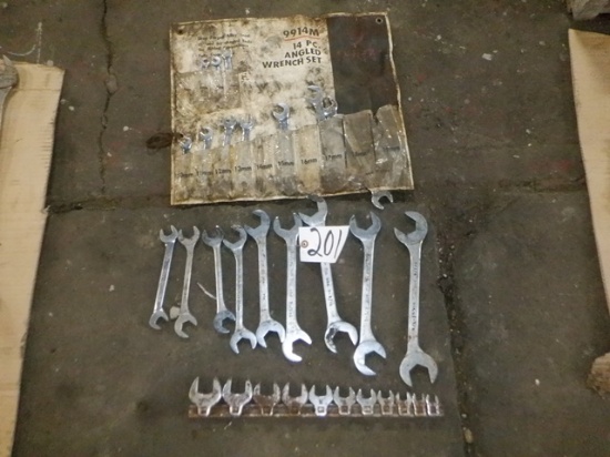 Assorted Angle Wrenches