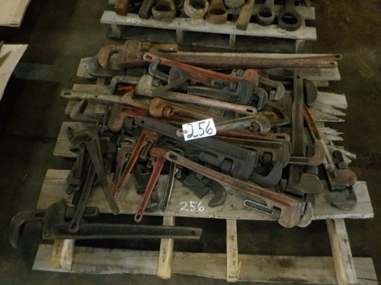 (1 Pallet) Pipe Wrenches