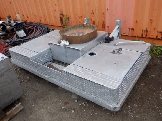 Aluminum Headache Box, with wetline tank