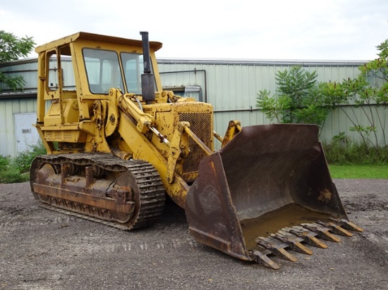 (Unit# 25-253) 1972 CATERPILLAR Model 977L Crawler Loader, s/n 11K3986, pow