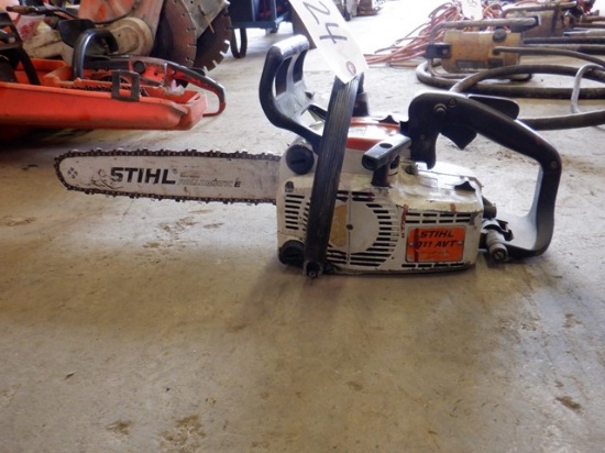 STIHL 011AVT Chain Saw