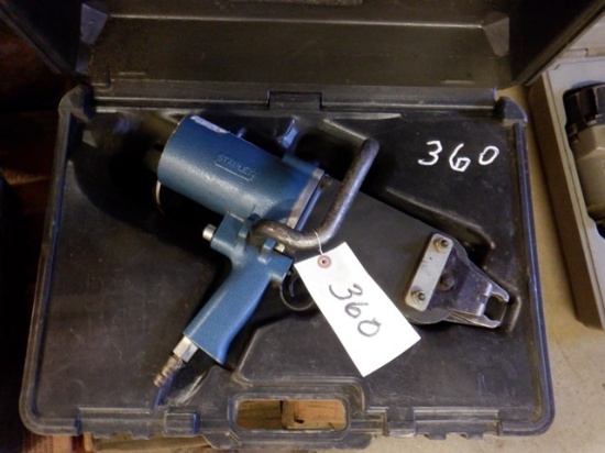 STANLEY Pneumatic Hog Ring Gun, with (4) boxes of rings