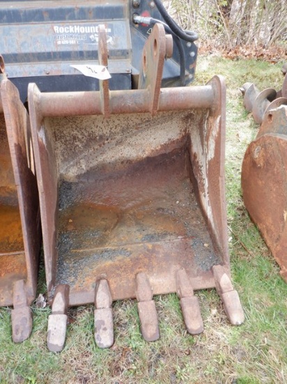 24" Digging Bucket (Mini Excavator)