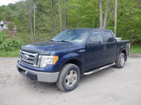 2010 FORD Model F-150XLT 4x4 Crew Cab Pickup Truck, VIN# 1FTEW1E89AFA29326, powered by 4.6L gas
