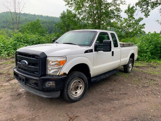2011 FORD Model F-250XL Super Duty 4x4 Quad Cab Pickup Truck, VIN#1FT7X2B64BED01626, powered by 6.2L