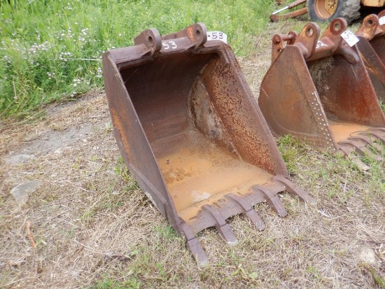 30" Digging Bucket (Case 680)