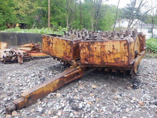 12' Double Drum Tow Behind Sheepsfoot Compactor