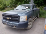 2008 CHEVROLET Model 1500 Silverado, 4x4 Quad Cab Pickup Truck, VIN# 1GCEK19J78Z116482, powered by
