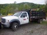 2005 FORD Model F-550XL Super Duty Stake Body Truck, VIN# 1FDAF56P95EA54942, powered by Power Stroke