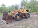 1973 CATERPILLAR Model 930 Rubber Tired Loader, s/n 41K3505, powered by Cat 4 cylinder diesel engine