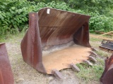 10' Spade Nose Loader Bucket (Cat 988A)