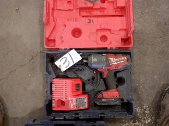 MILWAUKEE 18 Volt Impact Wrench, 1/2" drive