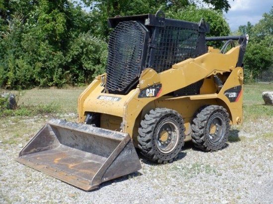 2008 CATERPILLAR Model 232B2 Skid Steer Loader, s/n SCH03213, powered by cat diesel engine and
