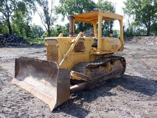 KOMATSU Model D45 Crawler Tractor, s/n unknown, powered by Komatsu diesel engine and powershift
