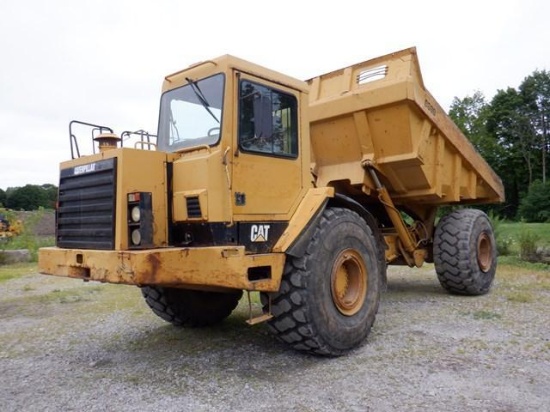 1991 CATERPILLAR Model D30D, 4x4, 30 Ton End Dump, s/n 3AJ00258, powered by Cat 3306B diesel engine
