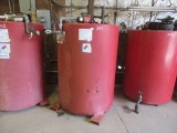 550 Gallon Lube Tank, with pneumatic pump and hose reel