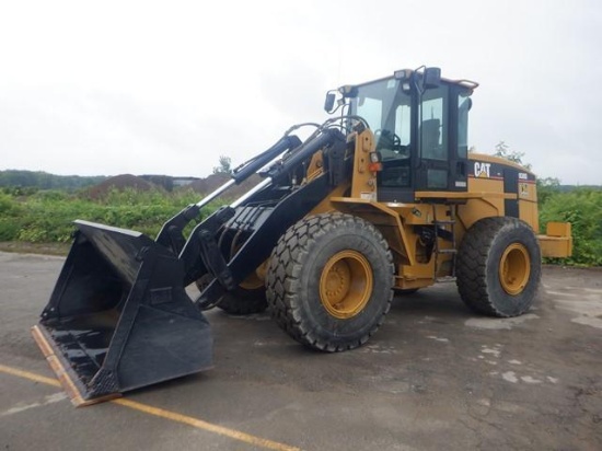2002 CATERPILLAR Model 938G Rubber Tired Loader, s/n 9HS01063, powered by Cat 3126 diesel engine and