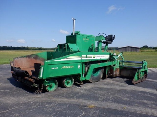 1983 BARBER GREENE Model SB140 Matmaker Rubber Tired Paver, s/n SB140X553, powered by remanufactured