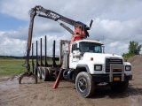 1998 MACK Model RD600GK Tri-Axle Log Truck, VIN# 1M3P114K2WM001723, powered by Mack E7-350 diesel