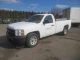 2013 CHEVROLET Silverado 1500 Pickup Truck, VIN# 1GCNCPEX9DZ404167, powered by 4.3L gas engine and