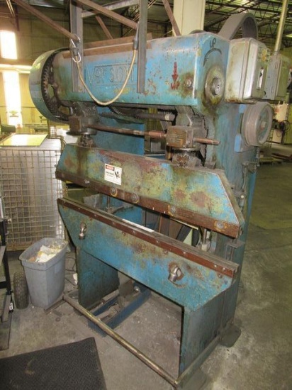 1961 VERSON Model 1648, 15 Ton Mechanical Press Brake, s/n 15910, 48" bending length, 32" between