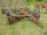 11', 2-Gank Disc Harrow, with transport wheels