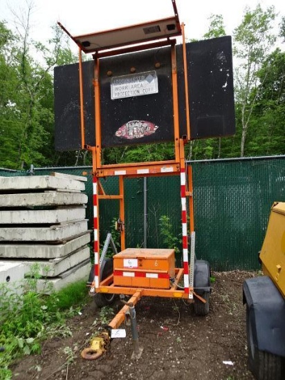 ARROWMASTER Model 5 Portable Solar Arrow Board, s/n 03034017, equipped with 185/75R14 tires. In good