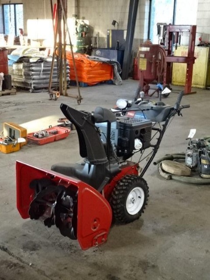 TORO Powermax 928, 2-Stage Snow Thrower, 9HP, 28" cut, and 120 volt electric start