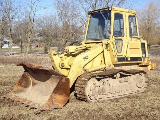 1987 CATERPILLAR Model 943 Crawler Loader, s/n 19Z00513, powered by Cat 3204 diesel engine and