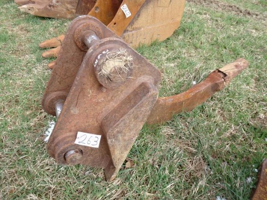 ESCO Frost Tooth Attachment (320D/320E/321C/325F/PC228) (AE-214) (Derry Lane - Blairsville)