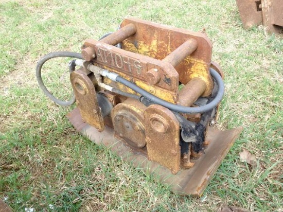 30"x21" Plate Compactor (PC120/PC128/314C/314D/314E/ED150) (AT-104) (Derry Lane - Blairsville)
