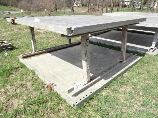 EFFICIENCY 8' x 8' Aluminum Trench Box, s/n 136568, with adjustable spreaders (Cert) (Derry Lane -