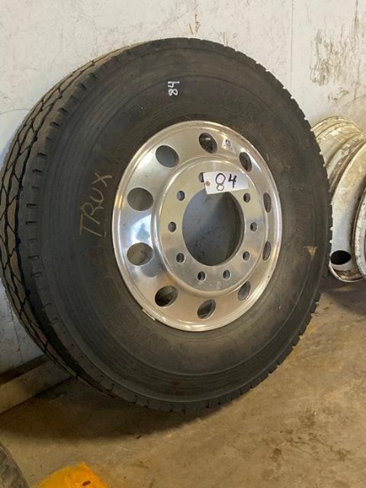 BRIDGESTONE 11R22.5 Tire and ALCOA Hub Pilot Rim