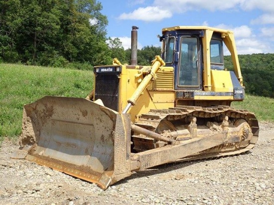 KOMATSU Model D135-2H Crawler Tractor, s/n C20007, powered by Komatsu 6 cylinder diesel engine and