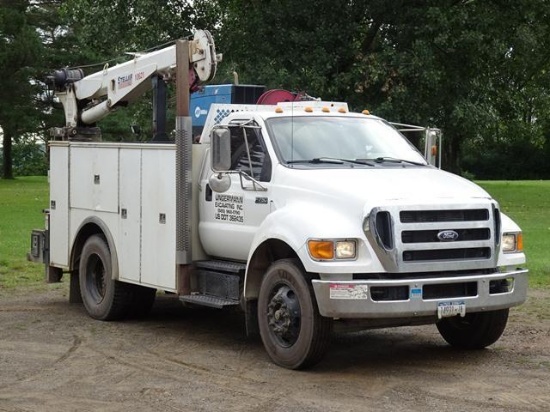 2011 FORD Model F-750XLT Super Duty Single Axle Service Truck, VIN# 3FRWF7FL6BV388707, powered by