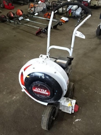 LITTLE WONDER Walk Behind Gas Blower
