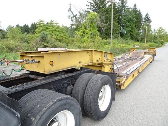 1988 EAGER BEAVER 25 Ton Tandem Axle Lowboy Trailer, VIN# 112HGB20XJT250002, equipped with ground