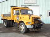 2000 INTERNATIONAL Model 4900 Single Axle Dump Truck, VIN# 1HTSDAAR1YH257359, powered by
