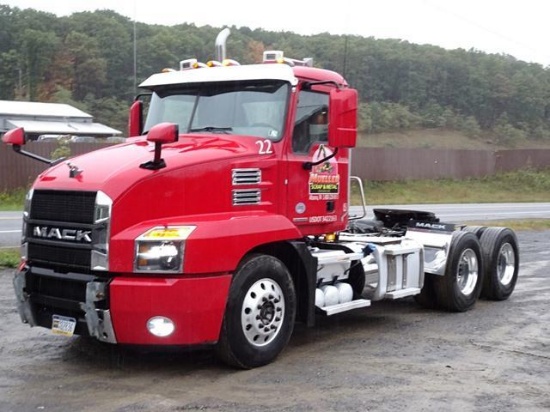 2020 MACK Model AN64T Anthem Tandem Axle Truck Tractor, VIN# 1M1AN4GY4LM019141, powered by MP8,