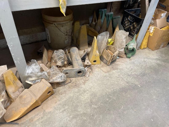 Assorted Bucket Teeth (Under Shelves) (BUYER MUST LOAD)