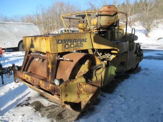 DYNAPAC Model CC42A Tandem Vibratory Roller, s/n 057D25, powered by Cat 3208, V-8 diesel engine and