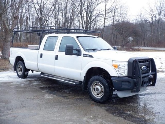 2011 FORD Model F-250XL Super Duty, 4x4 Crew Cab Pickup Truck, VIN# 1FT7W2B68BEC24102, powered by