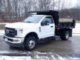 2019 FORD Model F-350XL, 4x4 Single Axle Dump Truck, VIN# 1FDRF3H68KEC52161, powered by 6.2L, V-8
